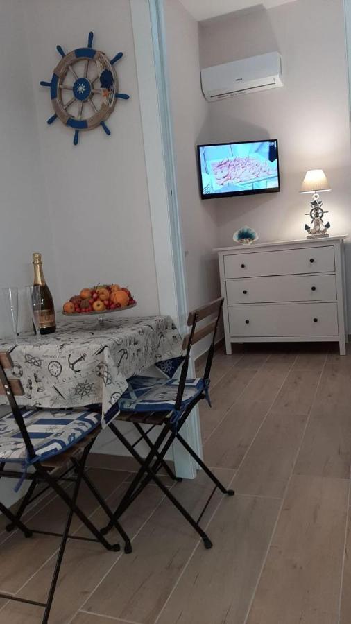 Appartement La Casa Nel Vicolo à Giardini-Naxos Extérieur photo